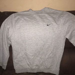 Nike crewneck pullover